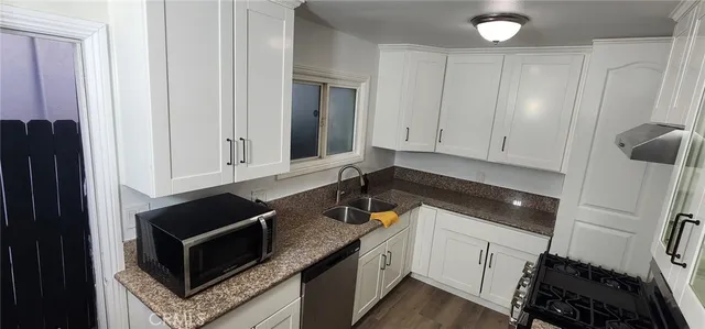 $907,000 | 1221 North Ross Street, Santa Ana, CA 92701