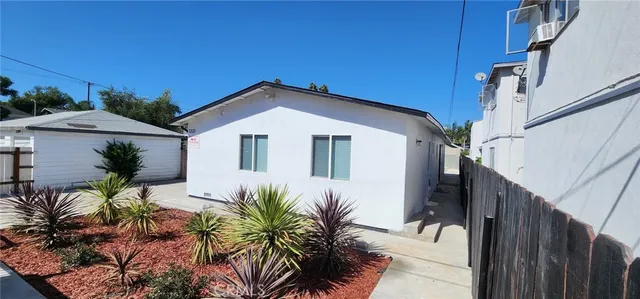 $907,000 | 1221 North Ross Street, Santa Ana, CA 92701