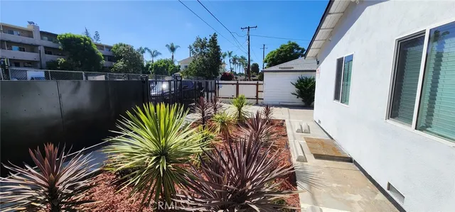 $907,000 | 1221 North Ross Street, Santa Ana, CA 92701