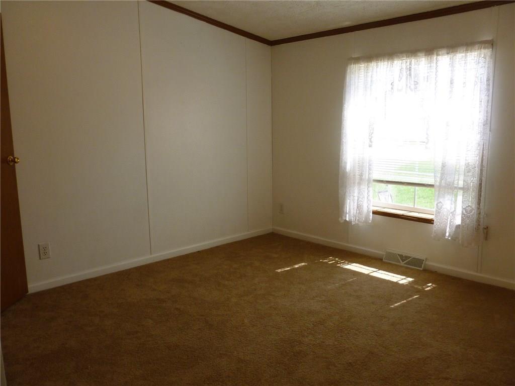 3924 Ridge Road Aliquippa, PA 15001 - Photo 18 of 22 Gallery Image 18