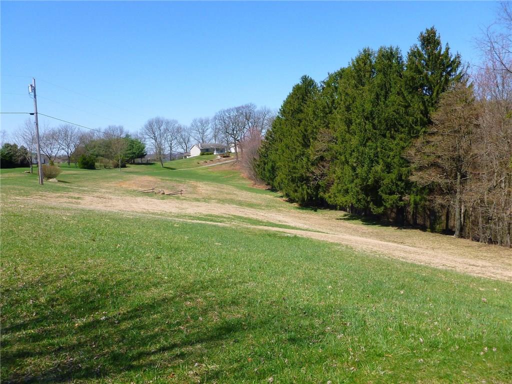 3924 Ridge Road Aliquippa, PA 15001 - Photo 3 of 22 Gallery Image 3