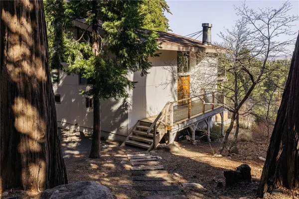 $735,000 | 859 Strawberry Peak Road, Twin Peaks, CA 92391