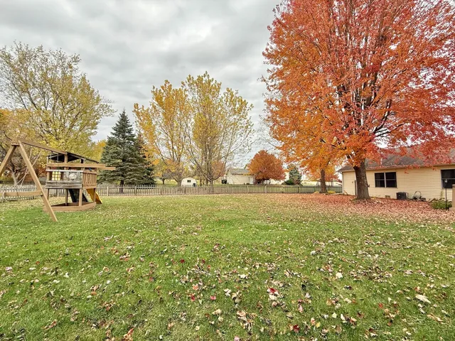 $265,000 | 223 Park Avenue, Sharon, WI 53585