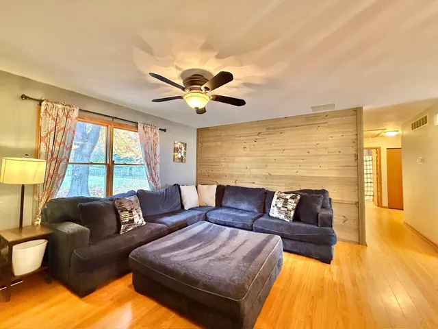 $265,000 | 223 Park Avenue, Sharon, WI 53585