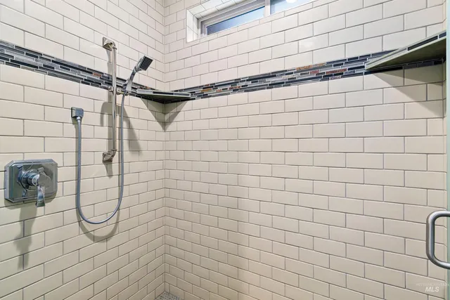 $680,000 | 9 Crick Road, Garden Valley, ID 83622