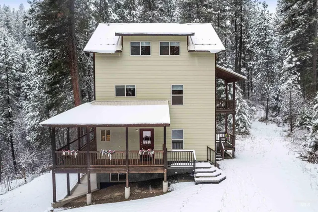 $680,000 | 9 Crick Road, Garden Valley, ID 83622