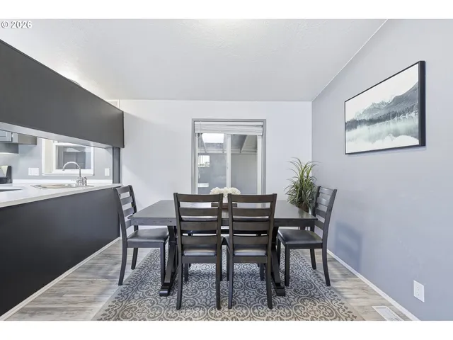 $124,999 | 13517 Southeast Pardee Drive, Portland, OR 97236