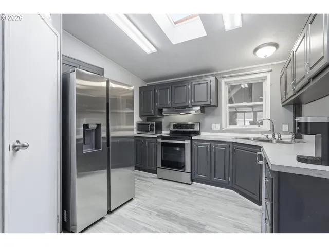 $124,999 | 13517 Southeast Pardee Drive, Portland, OR 97236