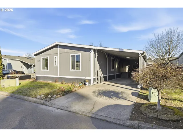 $124,999 | 13517 Southeast Pardee Drive, Portland, OR 97236