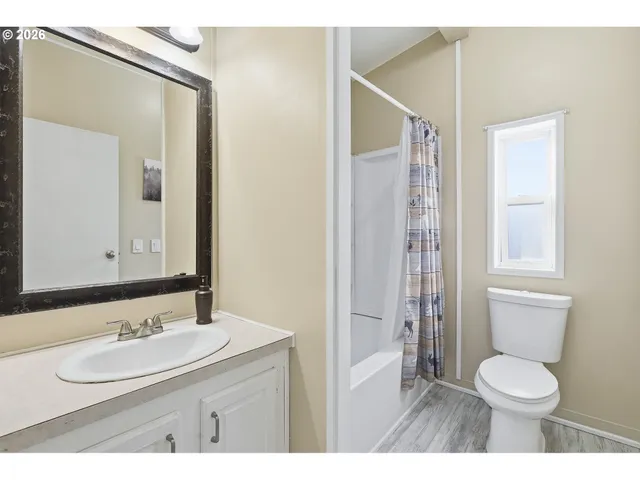 $124,999 | 13517 Southeast Pardee Drive, Portland, OR 97236