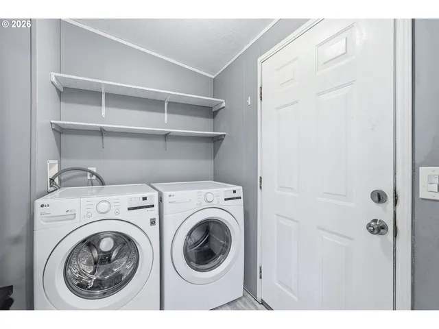 $124,999 | 13517 Southeast Pardee Drive, Portland, OR 97236