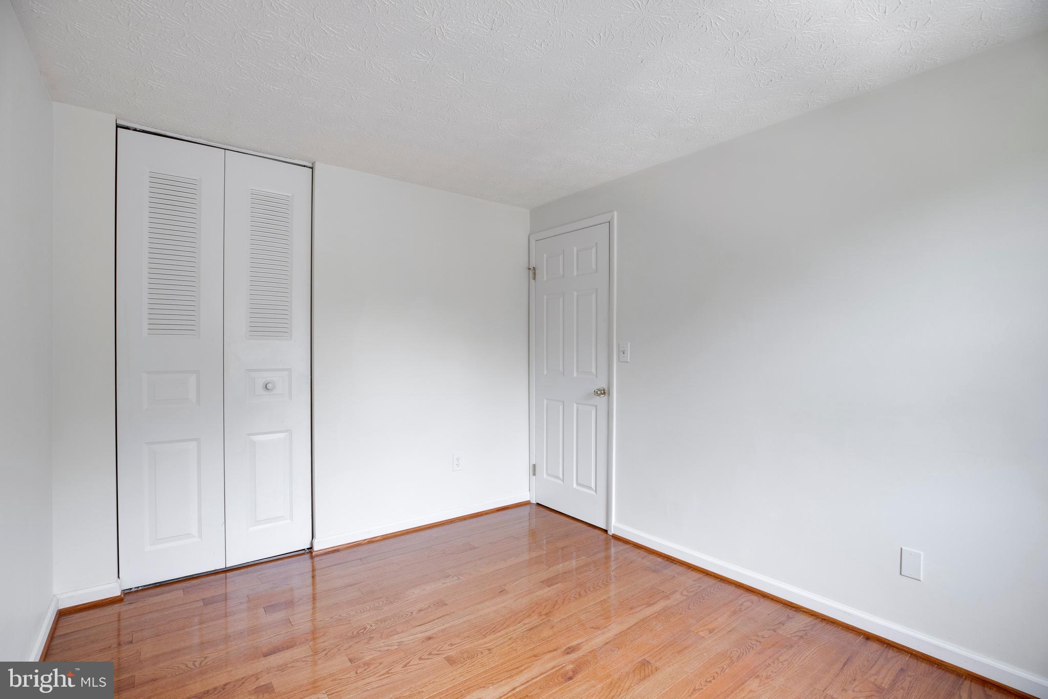 1604 Barnstead Drive Reston, VA 20194 - Photo 19 of 36