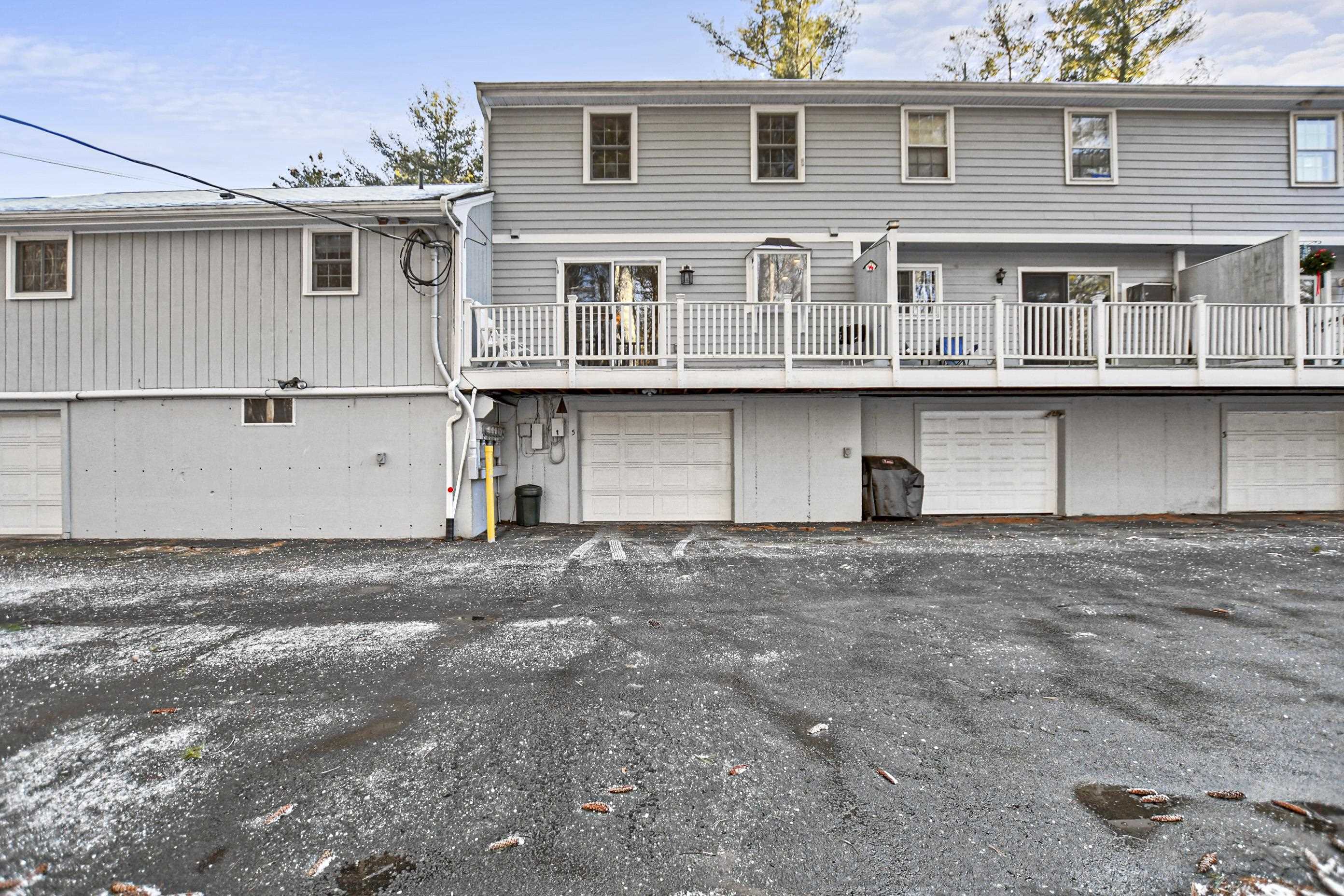 11 Boulder Brook Drive, Unit 5 Exeter, NH 03833 - Photo 27 of 34