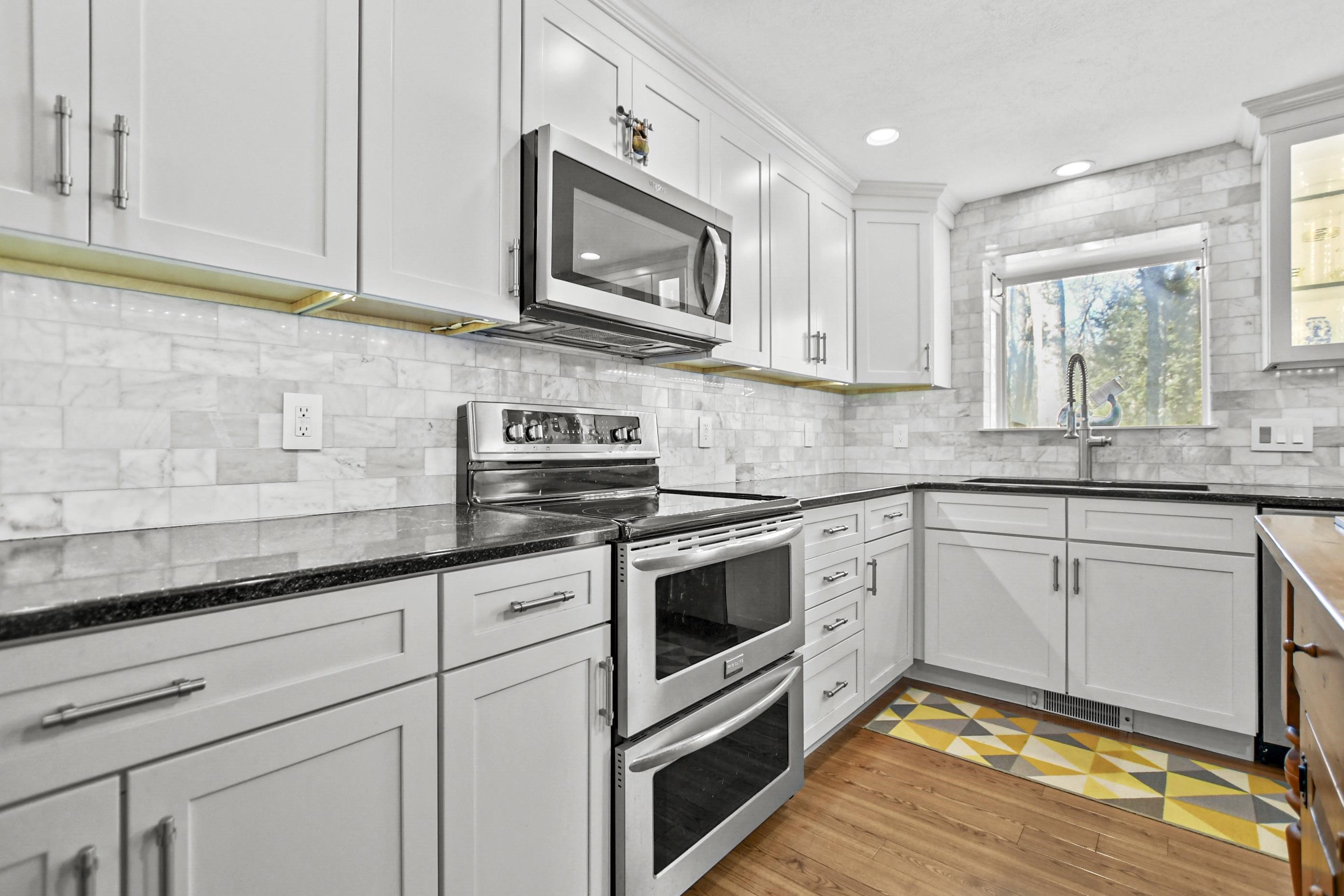 11 Boulder Brook Drive, Unit 5 Exeter, NH 03833 - Photo 33 of 34