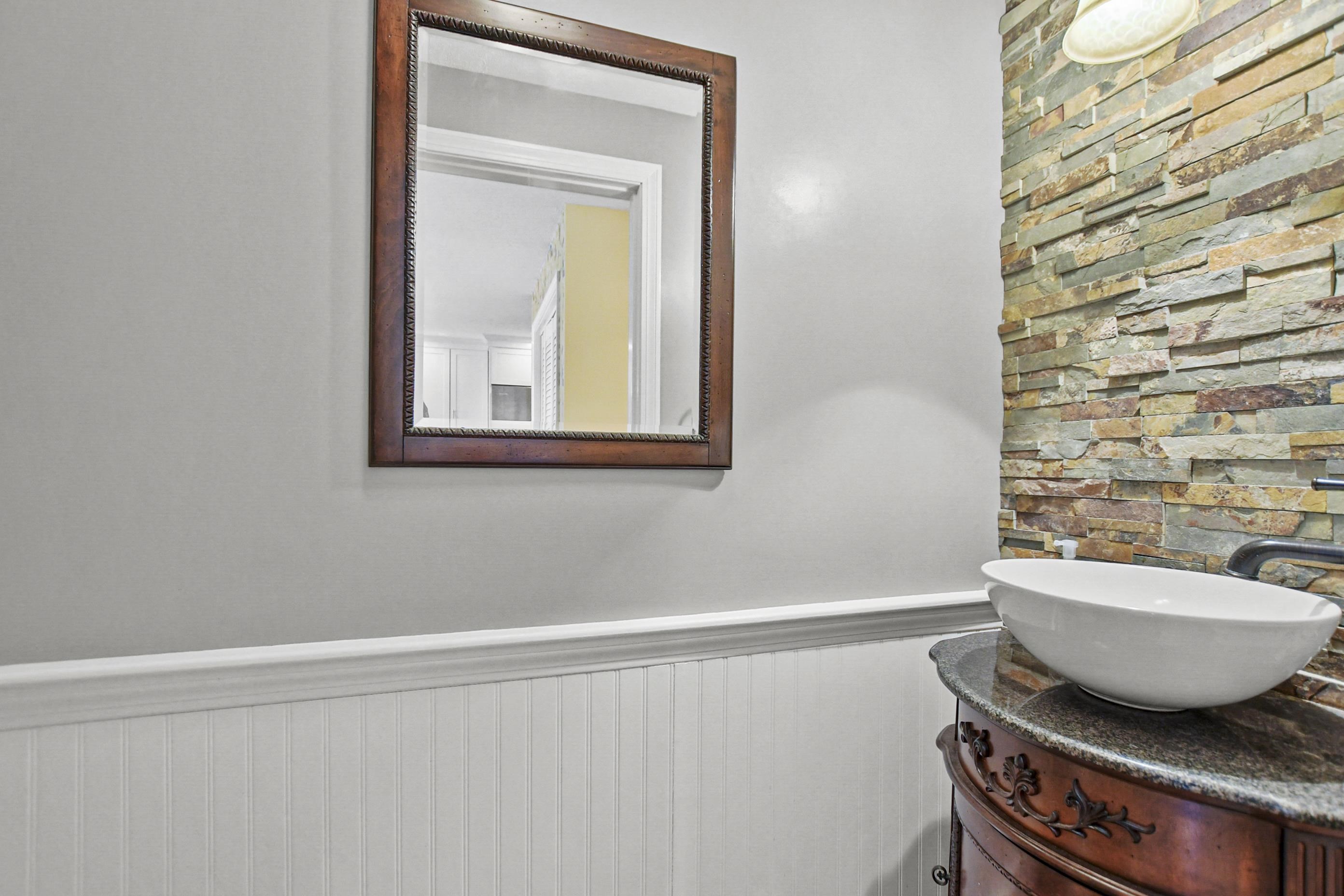 11 Boulder Brook Drive, Unit 5 Exeter, NH 03833 - Photo 6 of 34