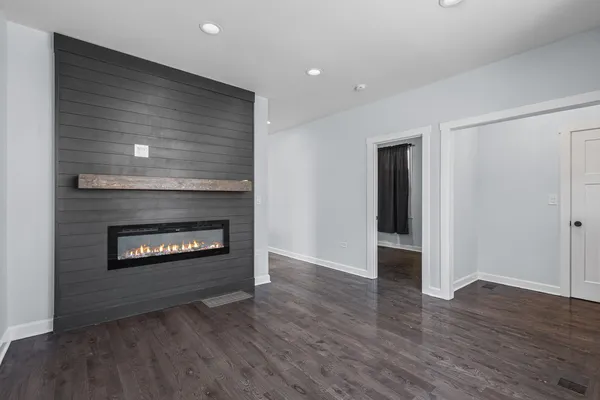 $497,999 | 5212 South Lorel Avenue, Chicago, IL 60638