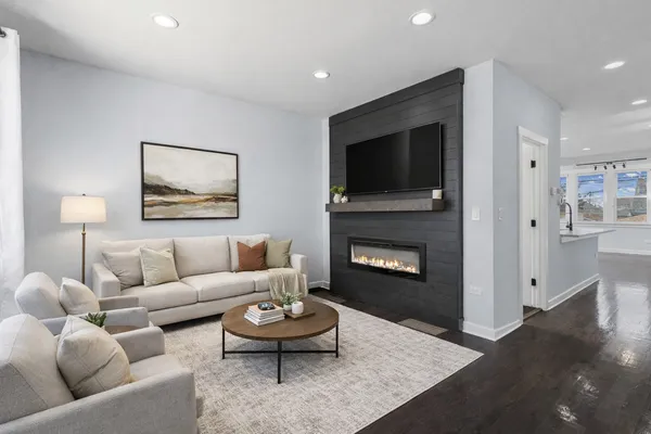 $497,999 | 5212 South Lorel Avenue, Chicago, IL 60638