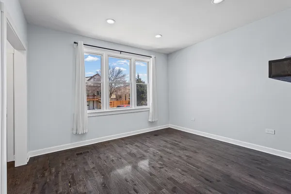 $497,999 | 5212 South Lorel Avenue, Chicago, IL 60638