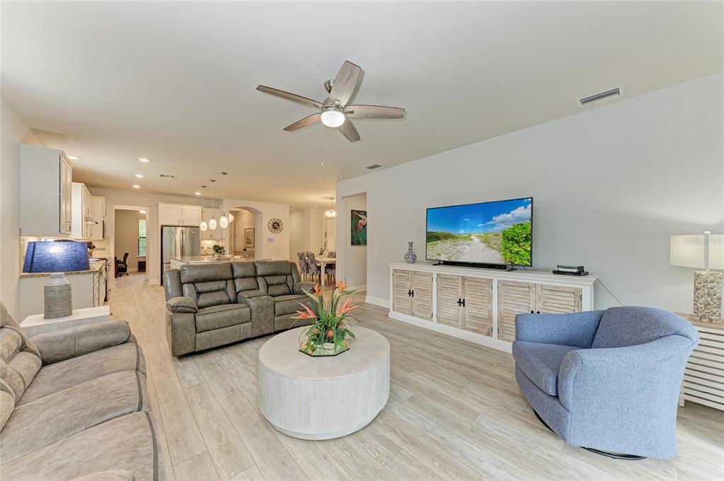 7572 Viola Loop Bradenton, FL 34202 - Photo 24 of 65