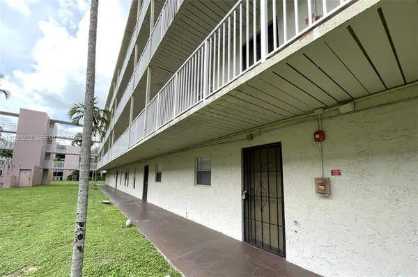 $1,850 | 2800 Northwest 56th Avenue, Unit B107, Lauderhill, FL 33313