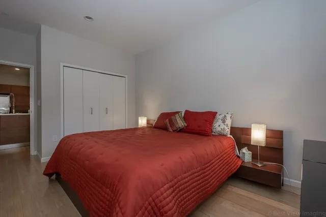 $835,000 | 6 Canal Park, Unit 105, Cambridge, MA 02141