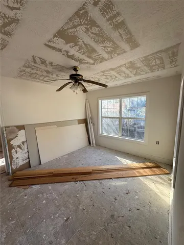 $125,000 | 1207 South Drive, Bryan, TX 77803