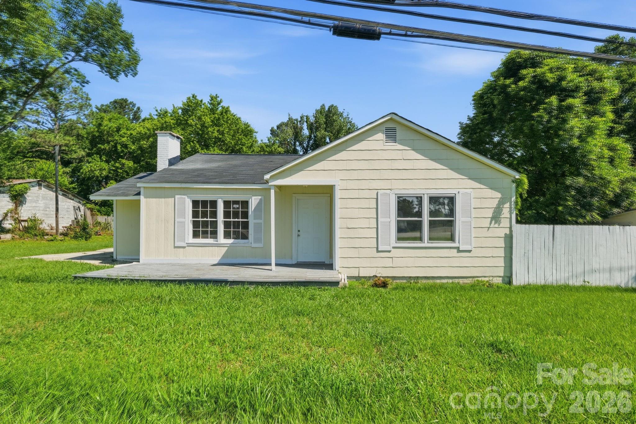 1208 East Arch Street Lancaster, SC 29720 - Photo 1 of 25