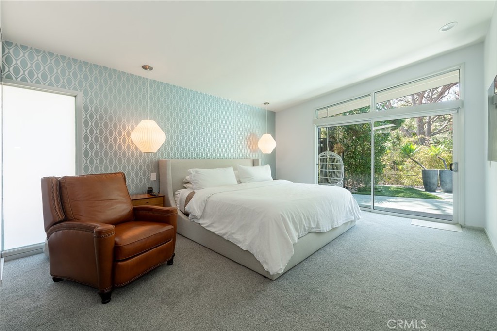 15626 Royal Ridge Road Sherman Oaks, CA 91403 - Photo 20 of 33