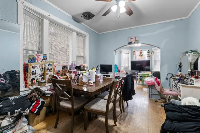 $440,000 | 4920 West Iowa Street, Chicago, IL 60651