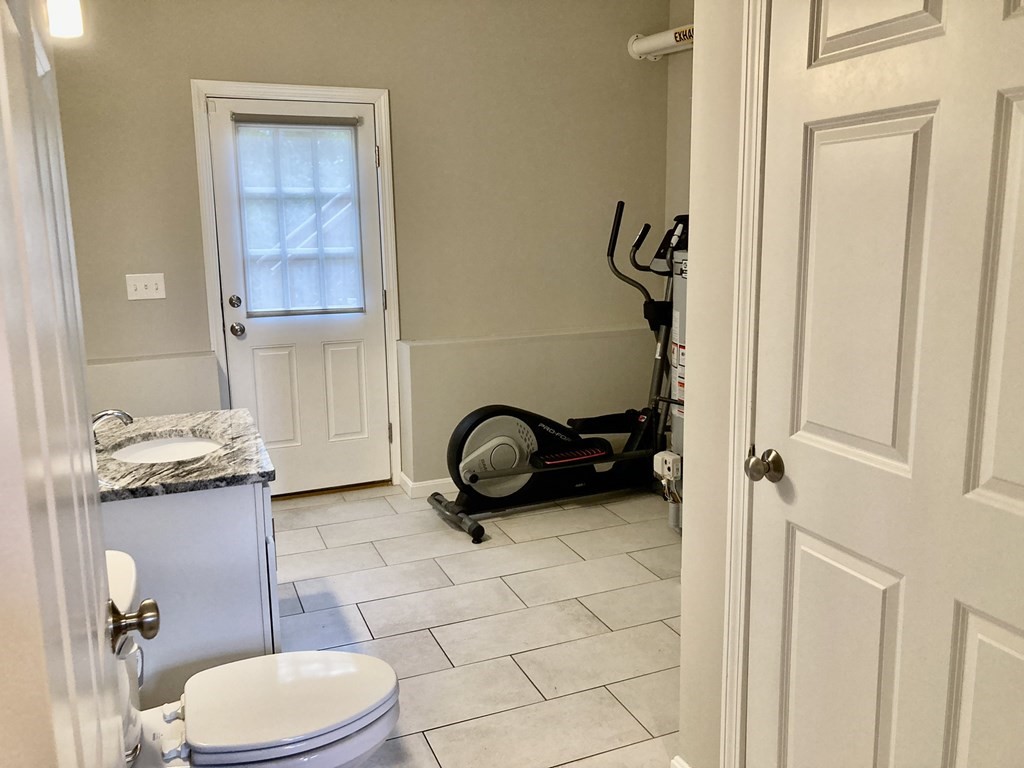 4 Lancaster Road Randolph, MA 02368 - Photo 21 of 29 Gallery Image 21