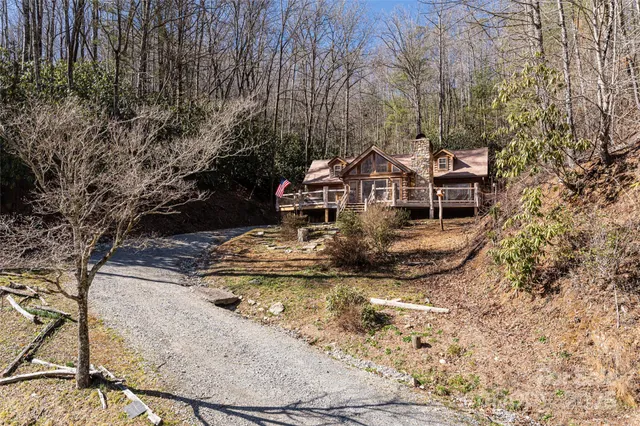 $445,000 | 2000 Frozen Creek Road, Brevard, NC 28712