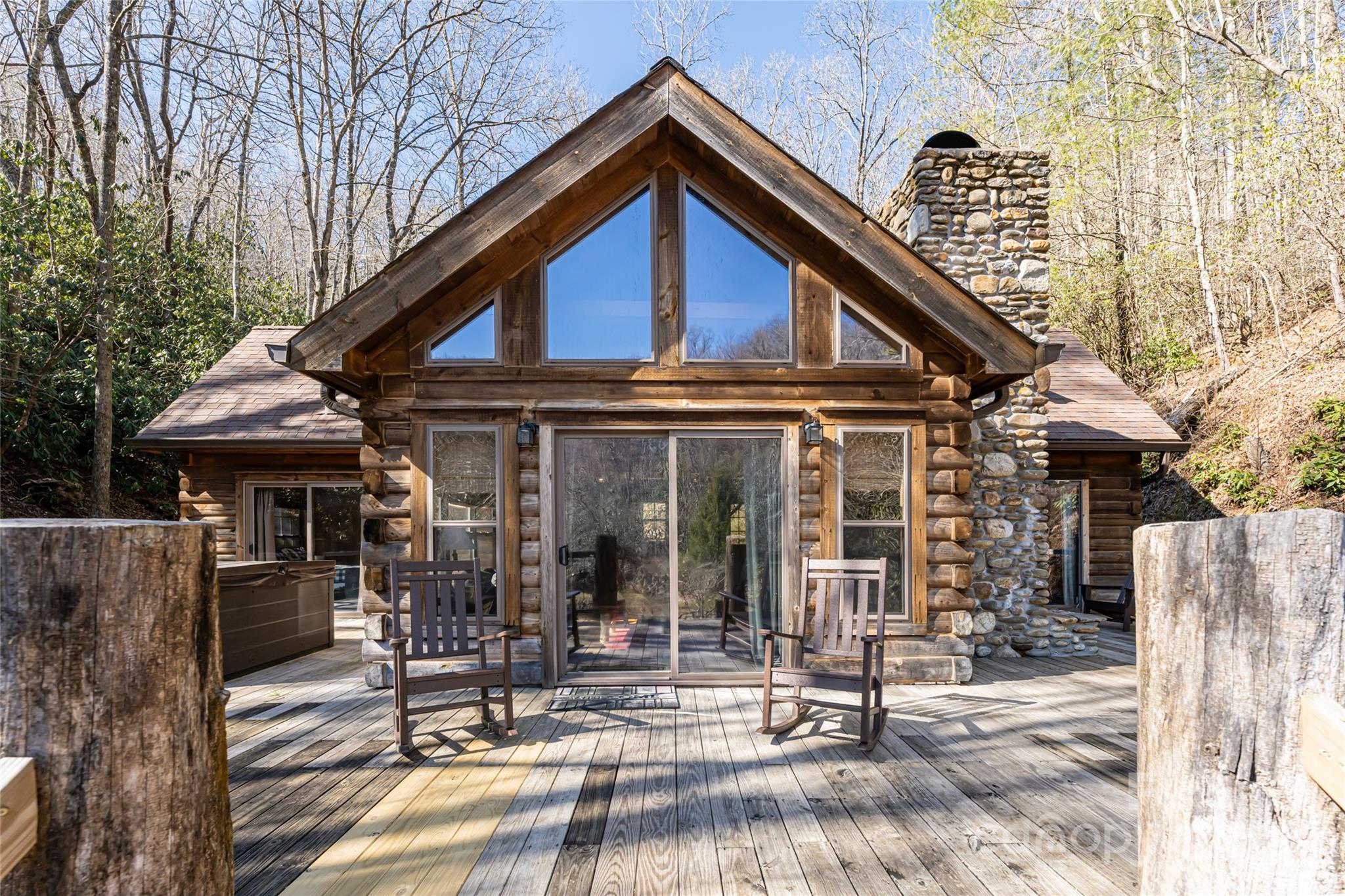 2000 Frozen Creek Road Brevard, NC 28712 - Photo 3 of 26