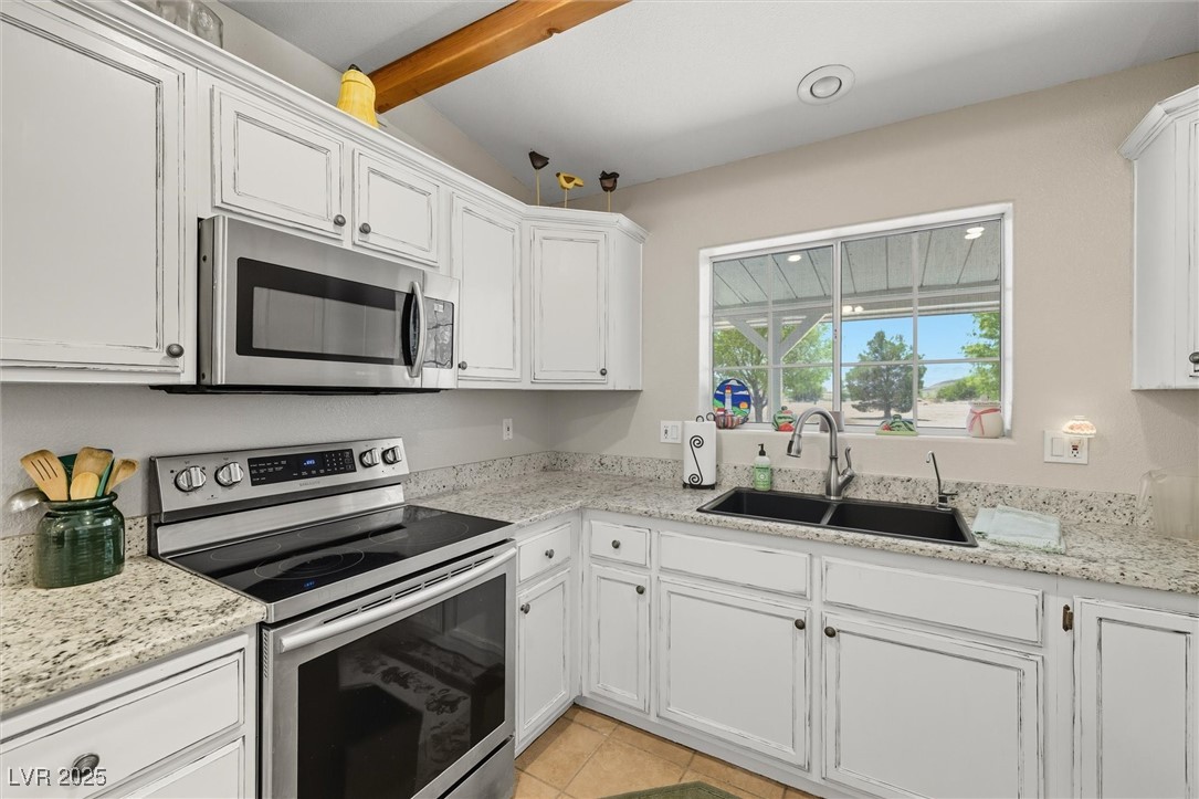 4770 Maple Road Pahrump, NV 89048 - Photo 14 of 55