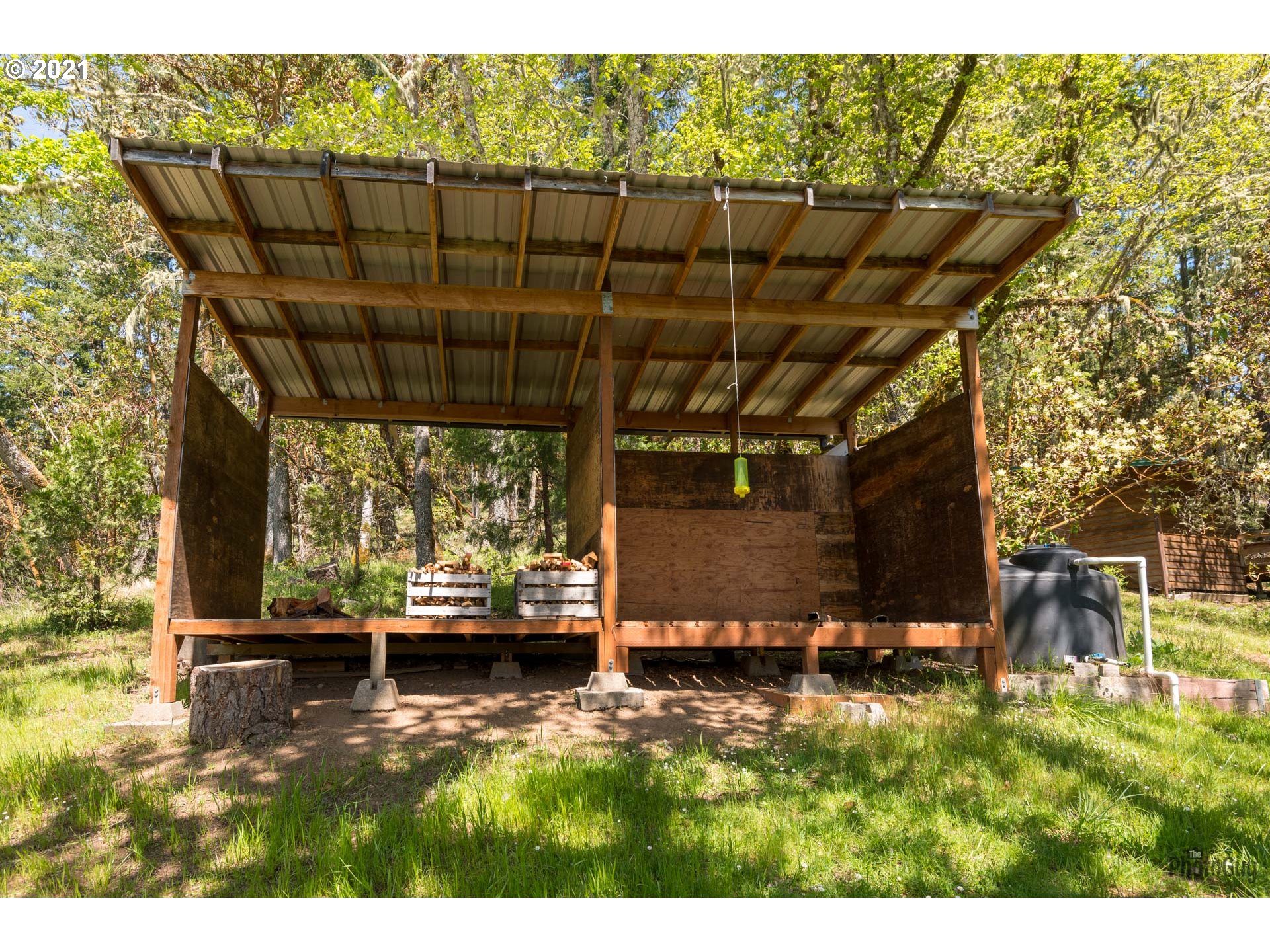 85220 Florence Road Eugene, OR 97405 - Photo 28 of 32 Gallery Image 28