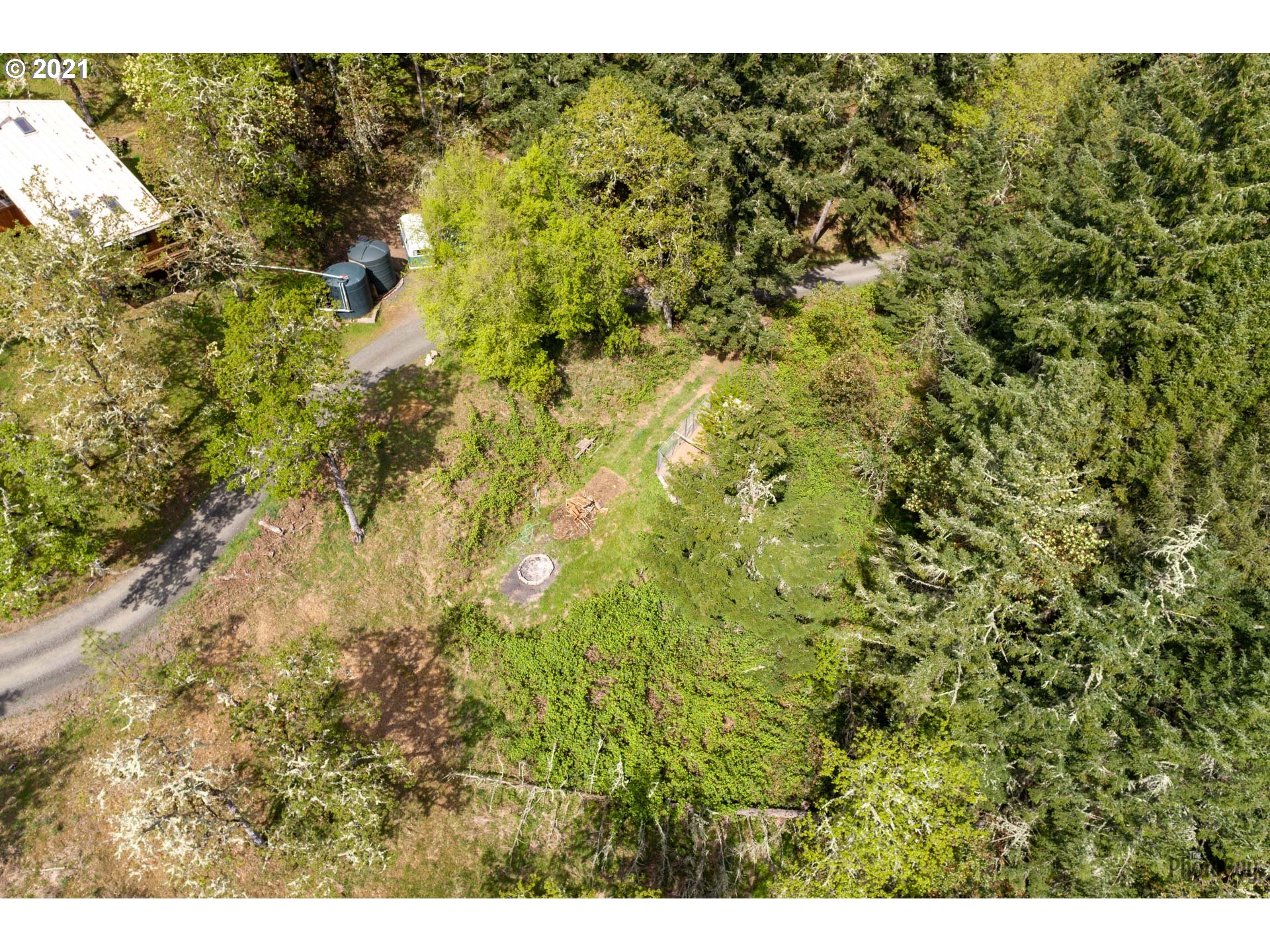 85220 Florence Road Eugene, OR 97405 - Photo 32 of 32 Gallery Image 32