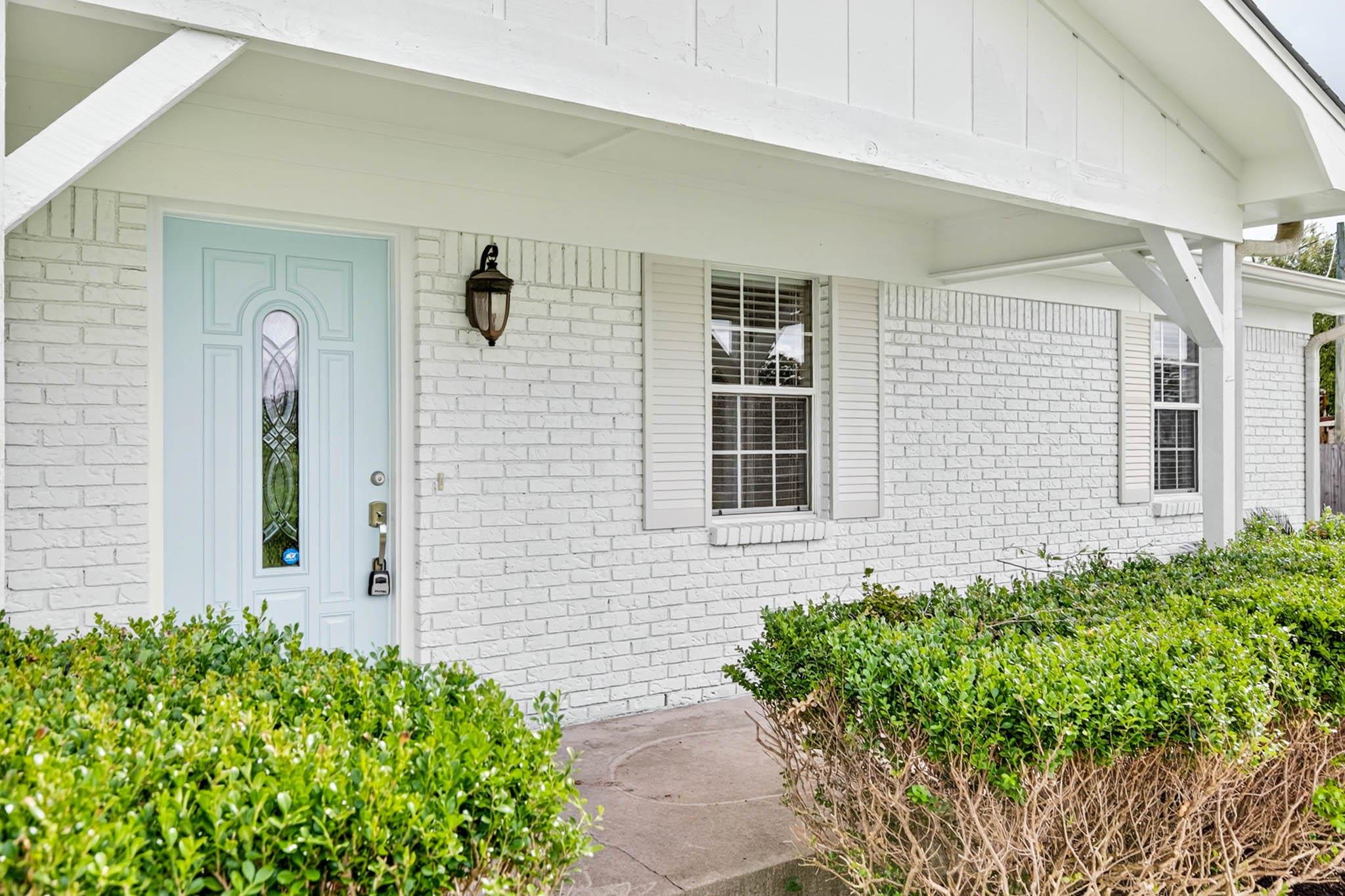 51 Godwin Drive Atmore, AL 36502 - Photo 8 of 60 Entry