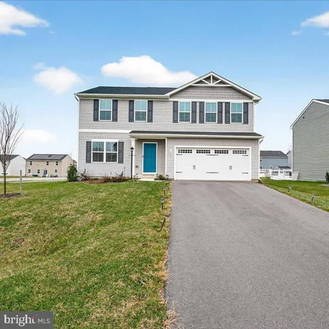 $445,000 | 104 Charlotte Street, Hagerstown, MD 21740