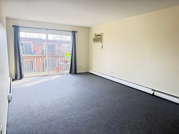 $1,650 | 5720 East Avenue, Unit 3A, Countryside, IL 60525