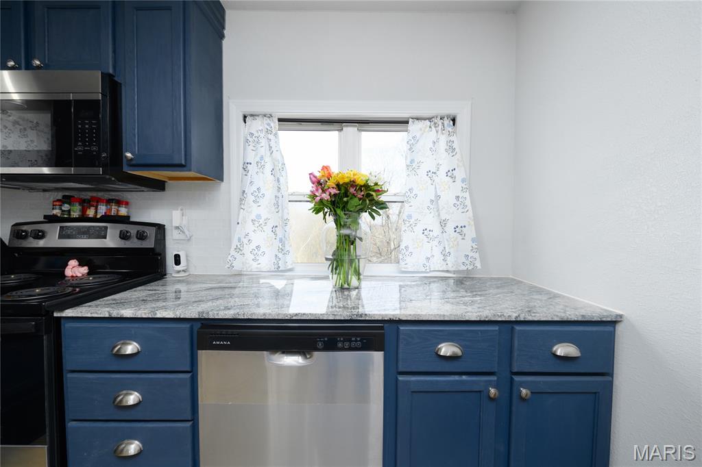 103 Bell Creek Road Crocker, MO 65452 - Photo 11 of 28