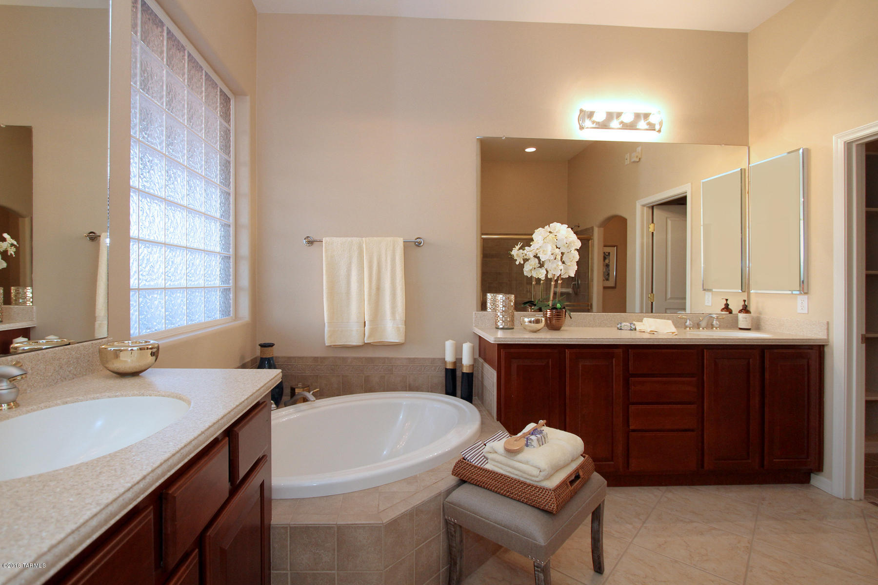 12771 North Morgan Ranch Road Oro Valley, AZ 85755 - Photo 20 of 42