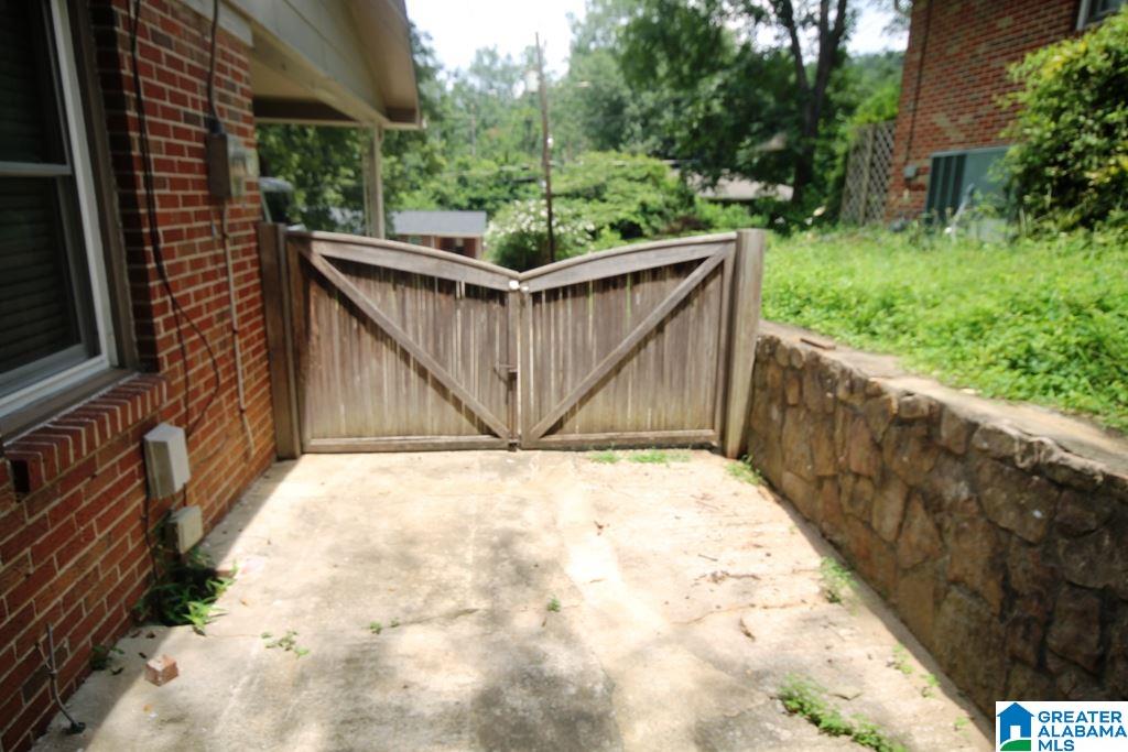 2008 Lynn Road Anniston, AL 36207 - Photo 26 of 36