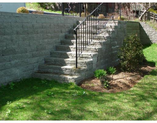25 Goodnough Road Brookline, MA 02467 - Photo 7 of 7 a view of outdoor space and yard