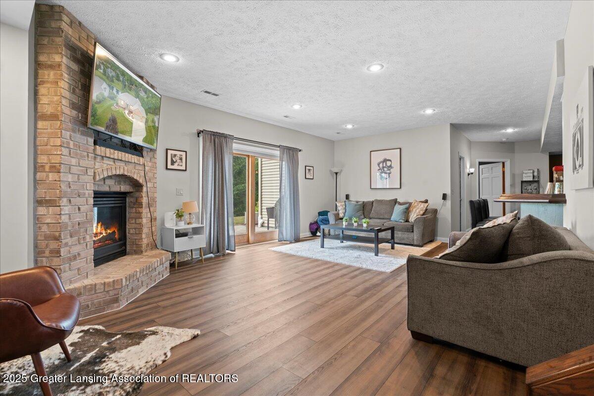 3391 Hidden Ridge Drive Dewitt, MI 48820 - Photo 27 of 56 47-Media Jett - 25