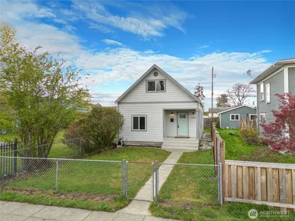a house view with a garden space