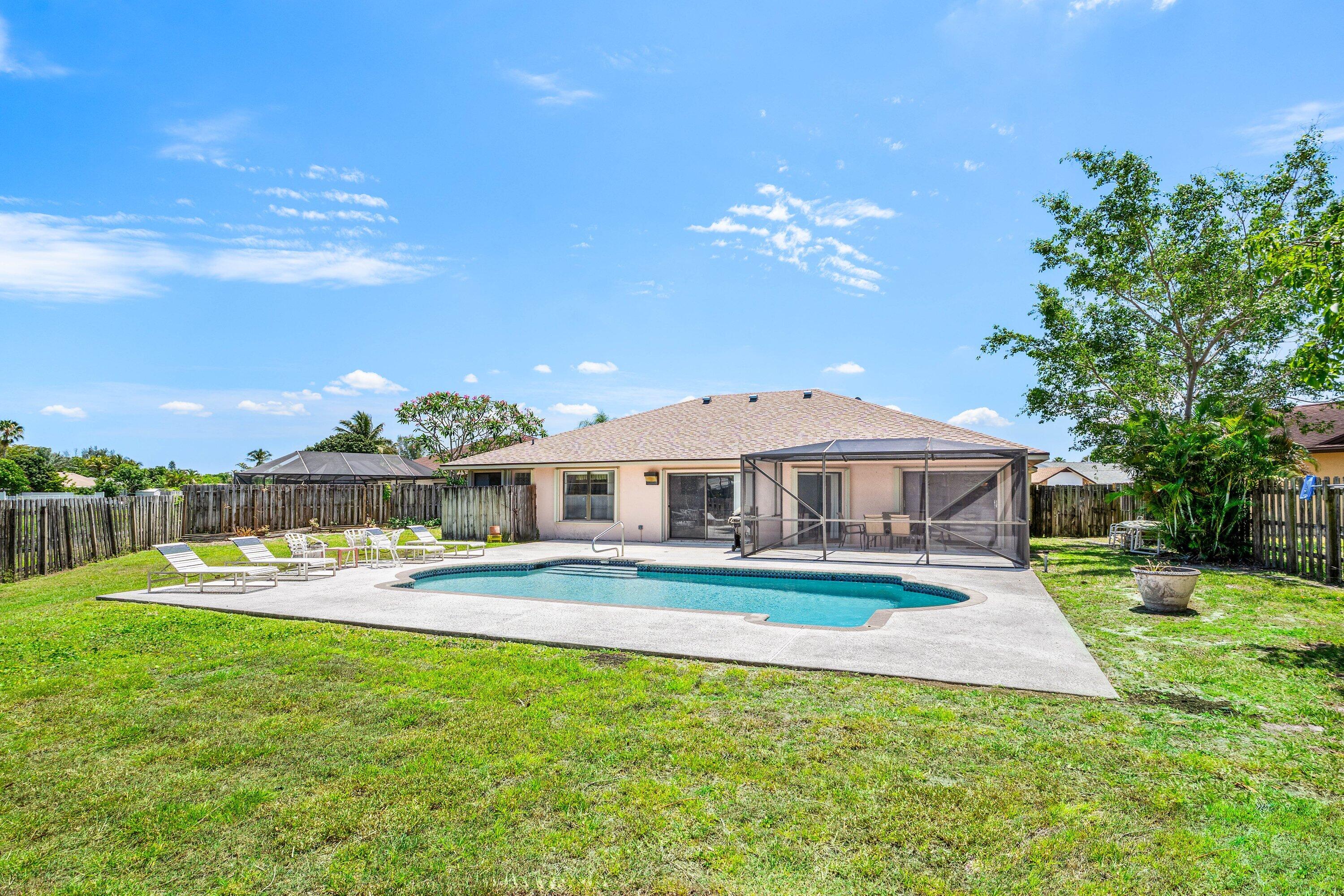 9792 Majorca Place Boca Raton, FL 33434 - Photo 27 of 34 Backyard