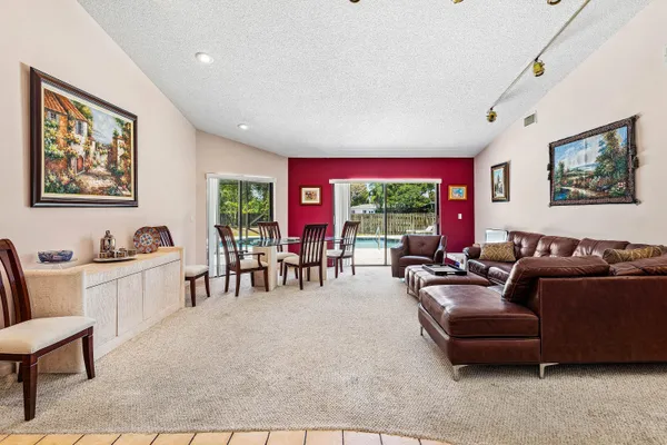 $695,000 | 9792 Majorca Place, Boca Raton, FL 33434