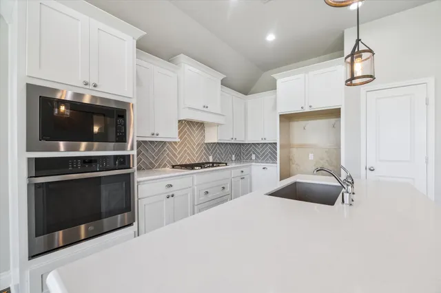 $370,000 | 30211 Liatris Bend Lane, Brookshire, TX 77423