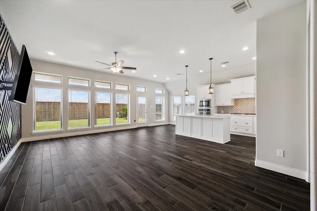 $370,000 | 30211 Liatris Bend Lane, Brookshire, TX 77423