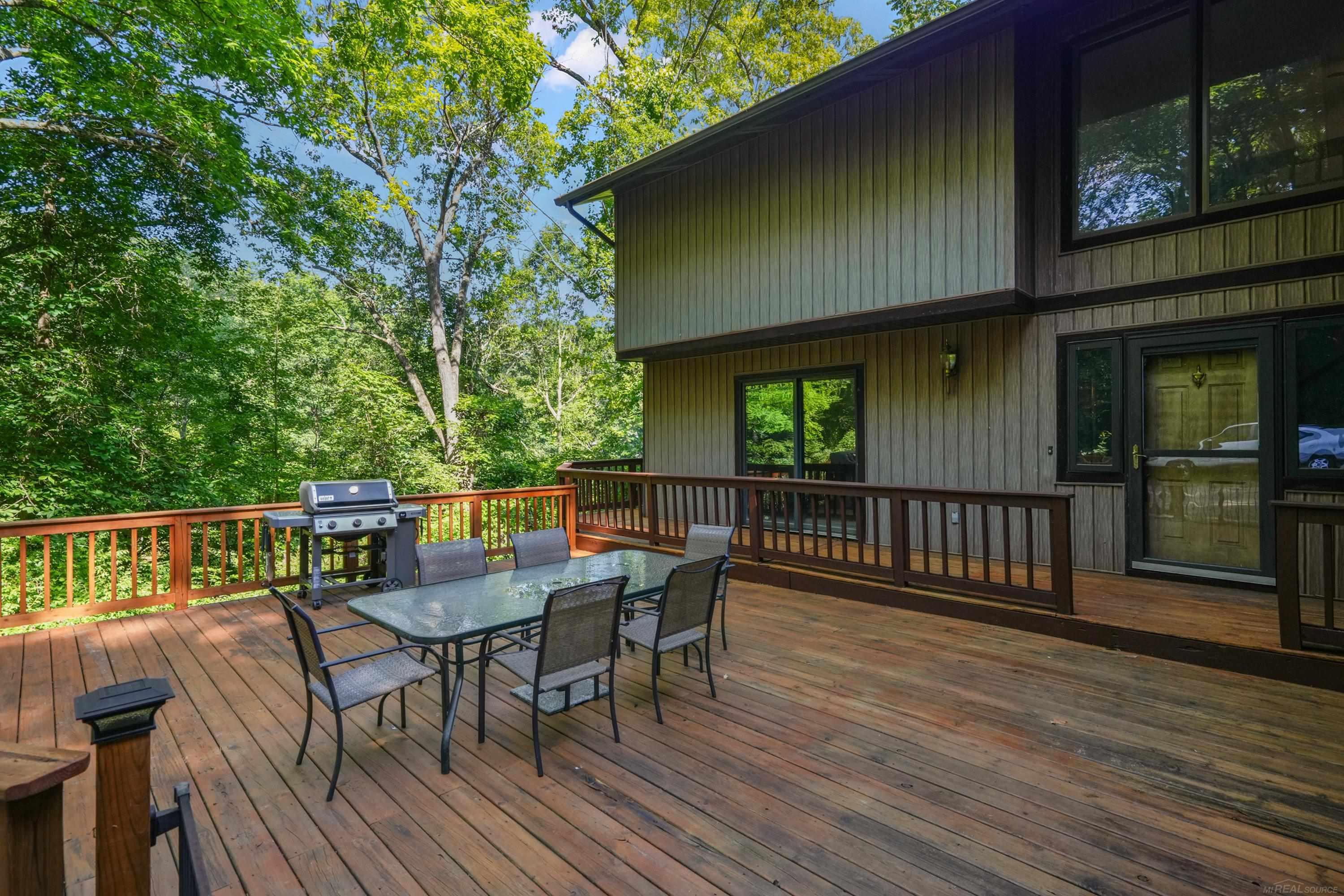 11535 Longden Pinckney, MI 48169 - Photo 63 of 75 50214482-60073fd2-565d-4b94-abc0-1ef66a9c362a.JPG