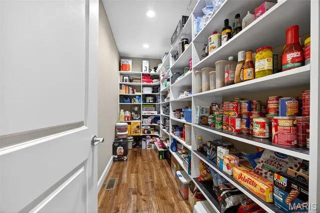 $1,300,000 | 2745 North Cappel Road, Moscow Mills, MO 63362